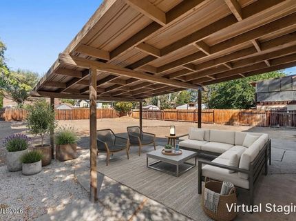 494 Oleander Way, Sparks, NV 89431 Photo