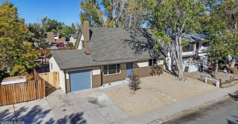 494 Oleander Way, Sparks, NV 89431 Photo