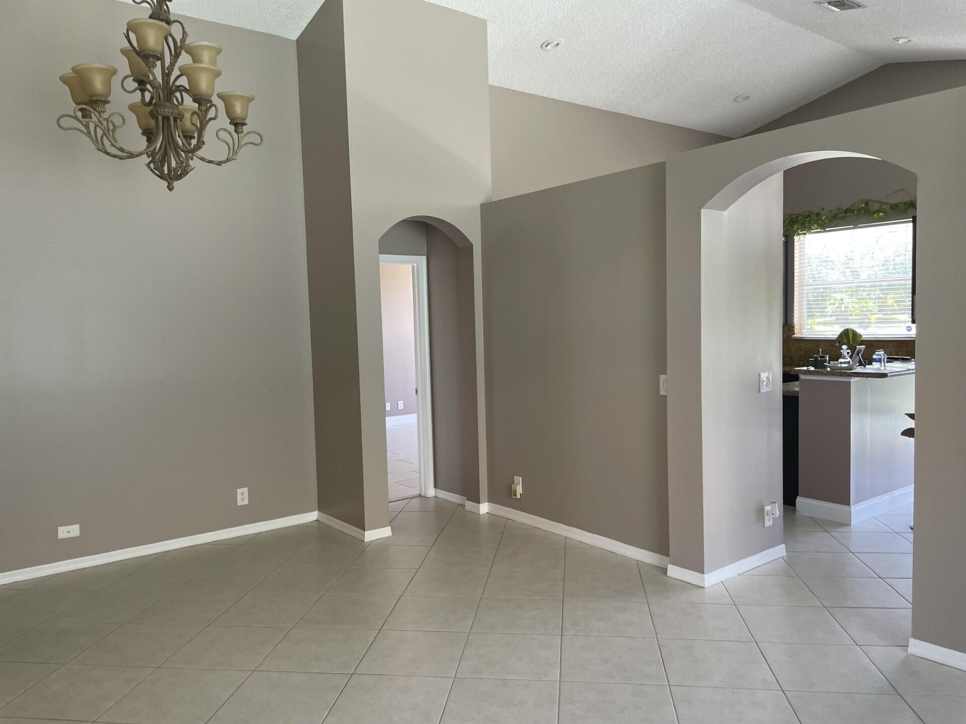 9514 Lago Drive, Boynton Beach, FL 33472 Photo