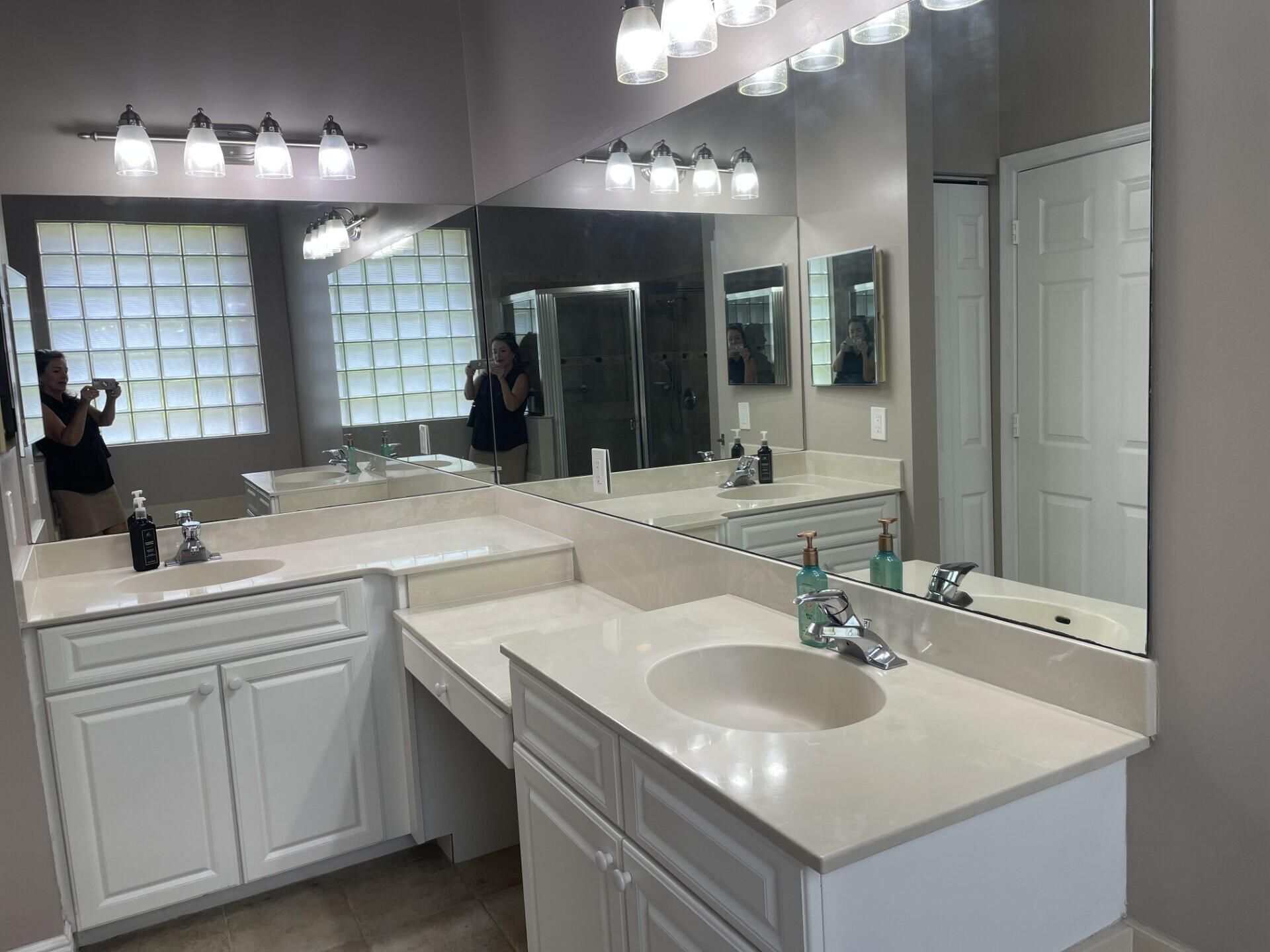 9514 Lago Drive, Boynton Beach, FL 33472 Photo
