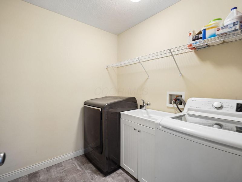 6122 Granite Pointe Drive, Columbus, OH 43213 Photo 26