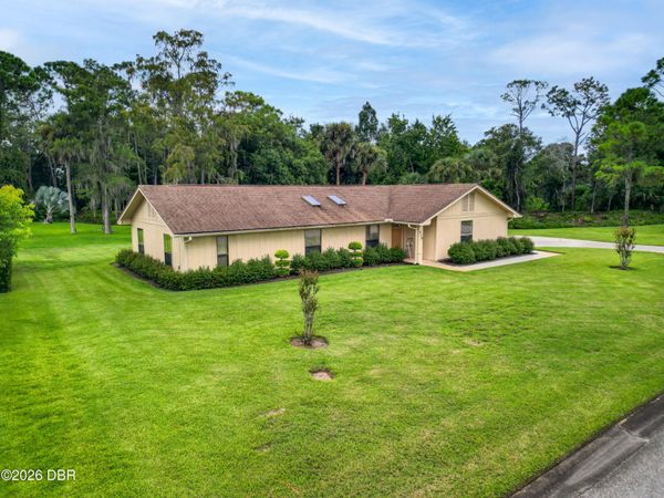 429 Sweet Bay Avenue, New Smyrna Beach, FL 32168
