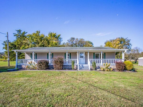 3015 Ladina Drive, Batavia, OH 45103