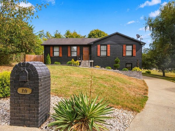 109 Redondo Ct S, Hendersonville, TN 37075