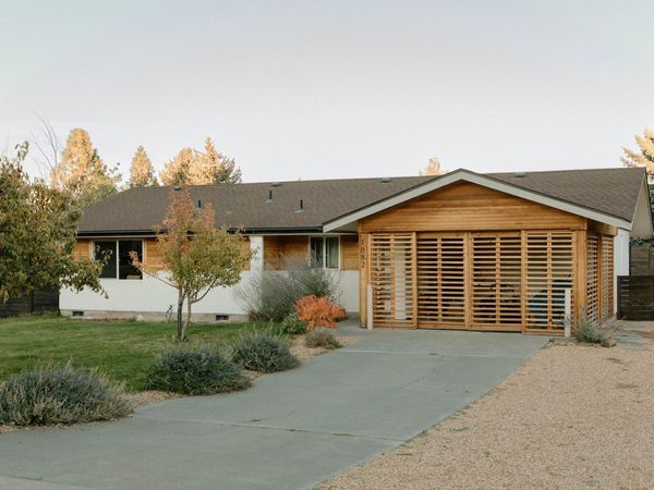 1882 NE Diablo Way, Bend, OR 97701