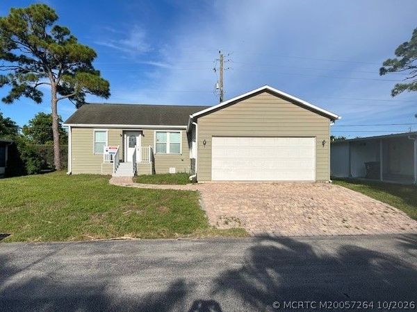 6298 S Ash Lane , Lantana, FL 33462