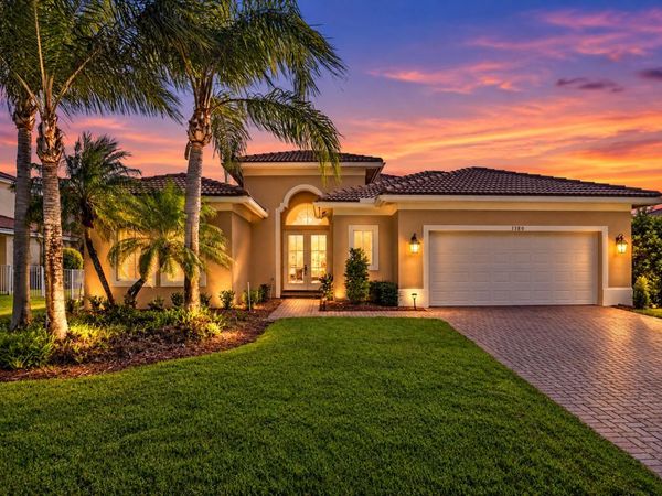 1180 AMETHYST Drive SW, Vero Beach, FL 32968