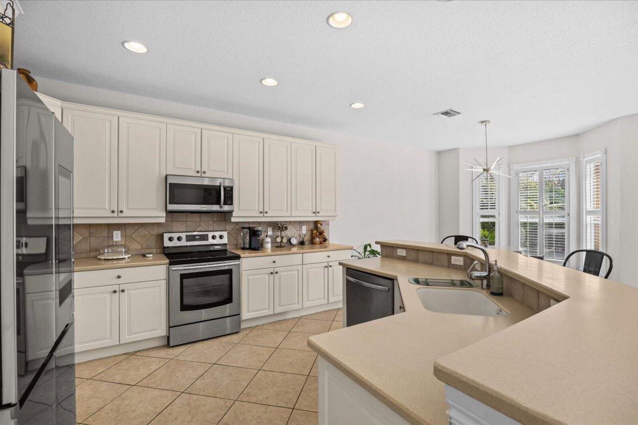 1180 Amethyst Drive Sw, Vero Beach, FL 32968 Photo