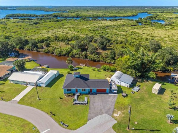 141 SUMMERSET DRIVE , PUNTA GORDA, FL 33982