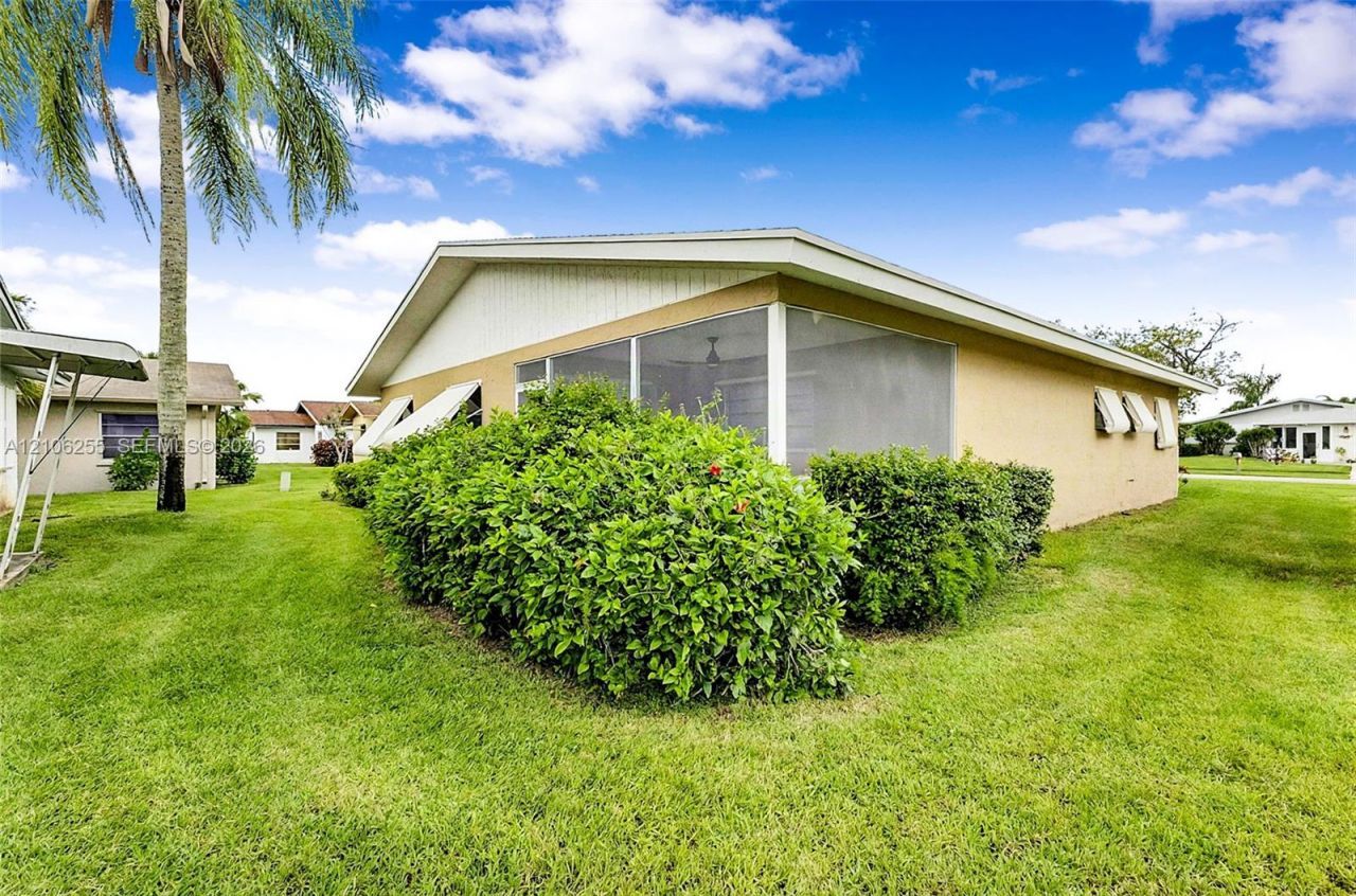 6118 Dusenburg Rd , Delray Beach, FL 33484 Photo
