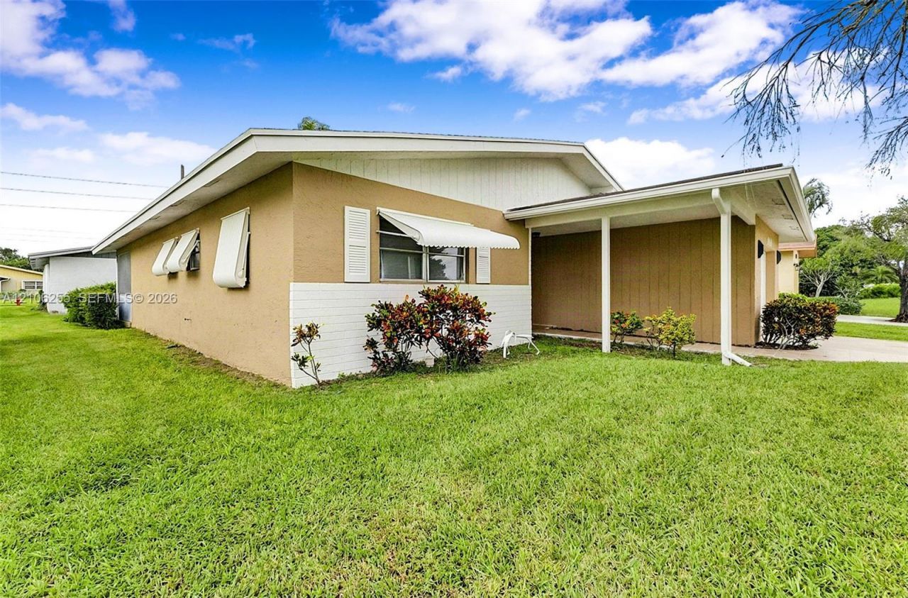 6118 Dusenburg Rd , Delray Beach, FL 33484 Photo