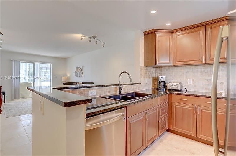 2212 NE 1st Way , Unit 101, Boynton Beach, FL 33435 Photo