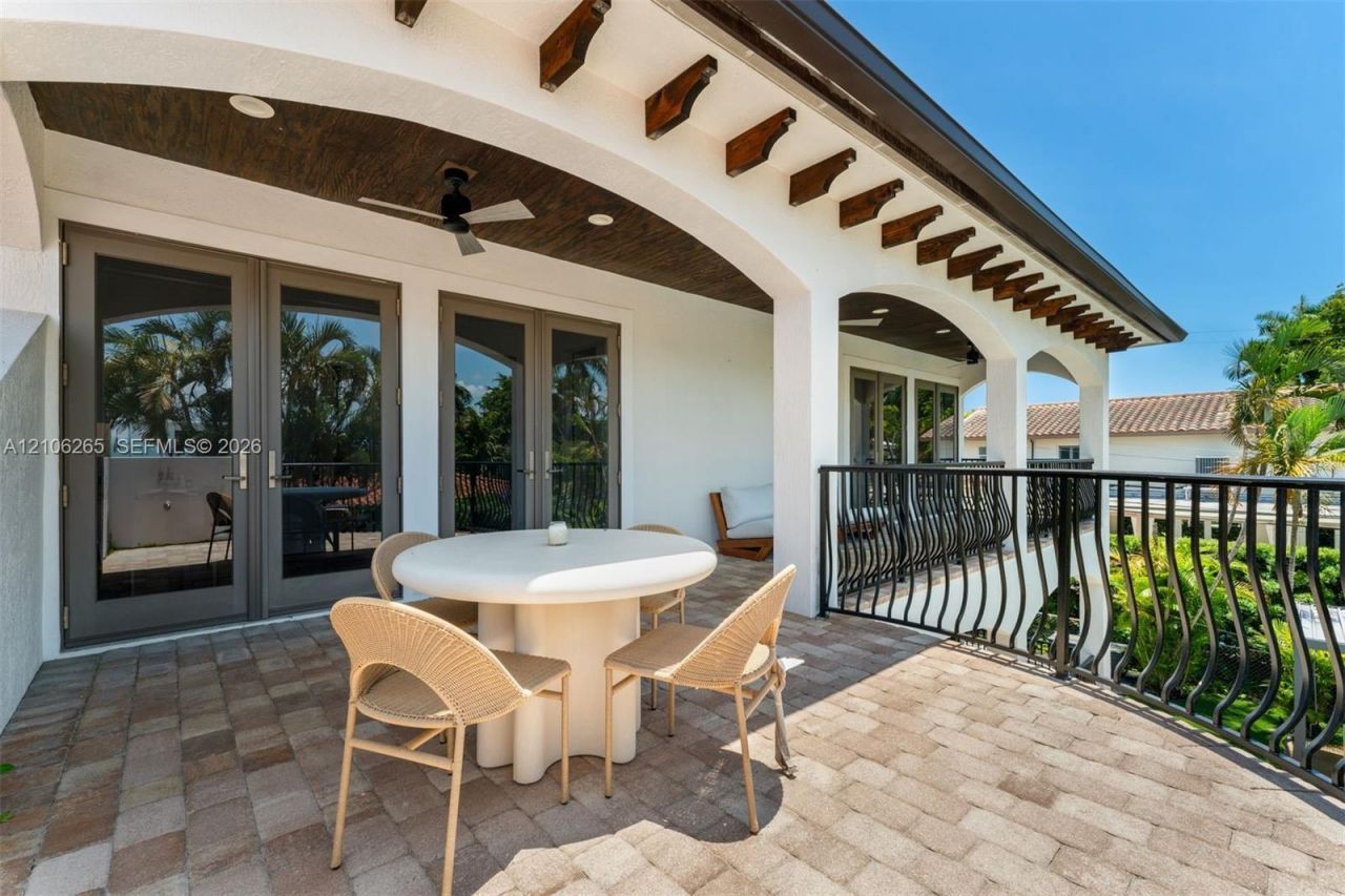 1210 95th St , Bay Harbor Islands, FL 33154 Photo