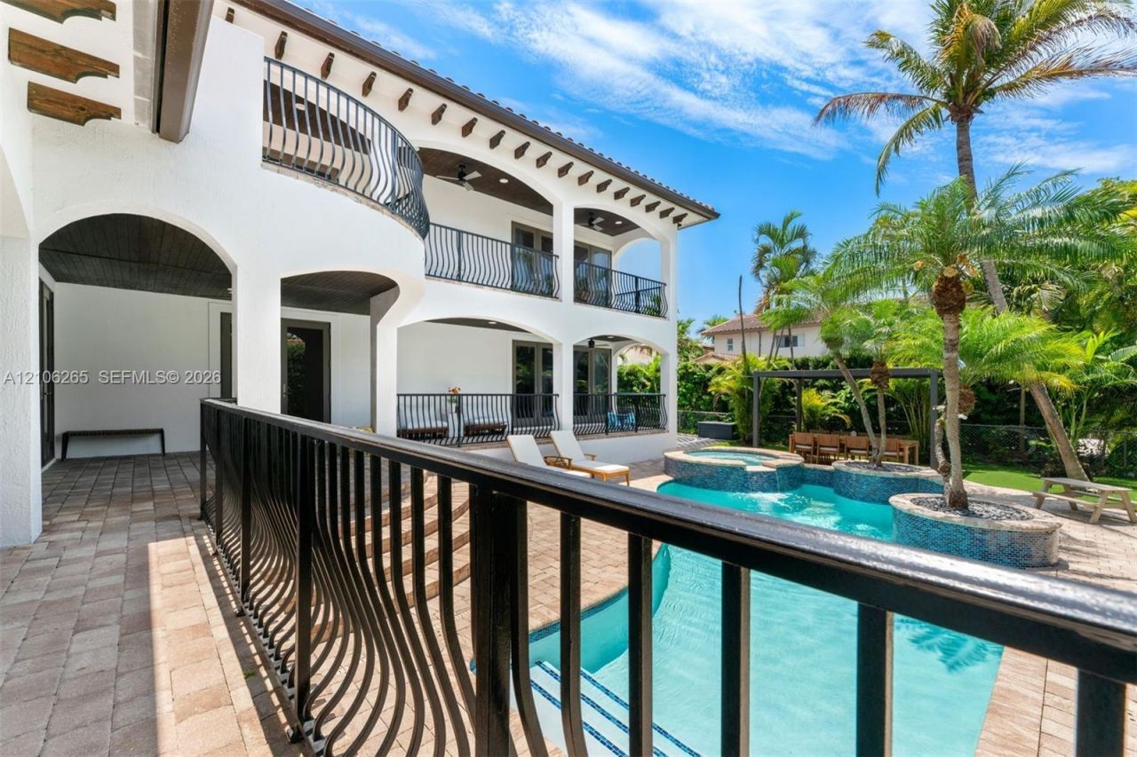 1210 95th St , Bay Harbor Islands, FL 33154 Photo