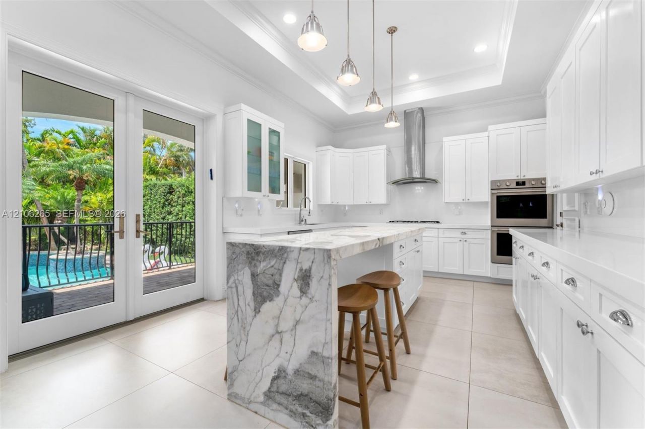 1210 95th St , Bay Harbor Islands, FL 33154 Photo