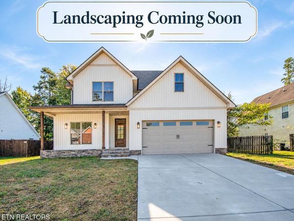 502 Hillside Lane, Lenoir City, TN 37771
