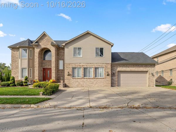131 Rosemary Street, Dearborn Heights, Mi 48127