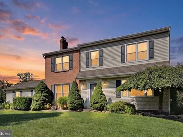 60 FALCON COURT, GILBERTSVILLE, PA 19525