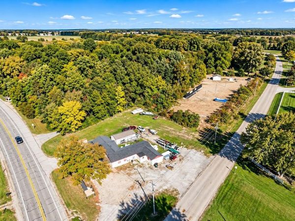 3522 N State Road 13, Pierceton, IN 46562
