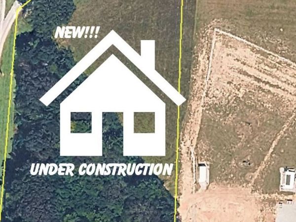 831 Ovoca Lake Rd , Tullahoma, TN 37388