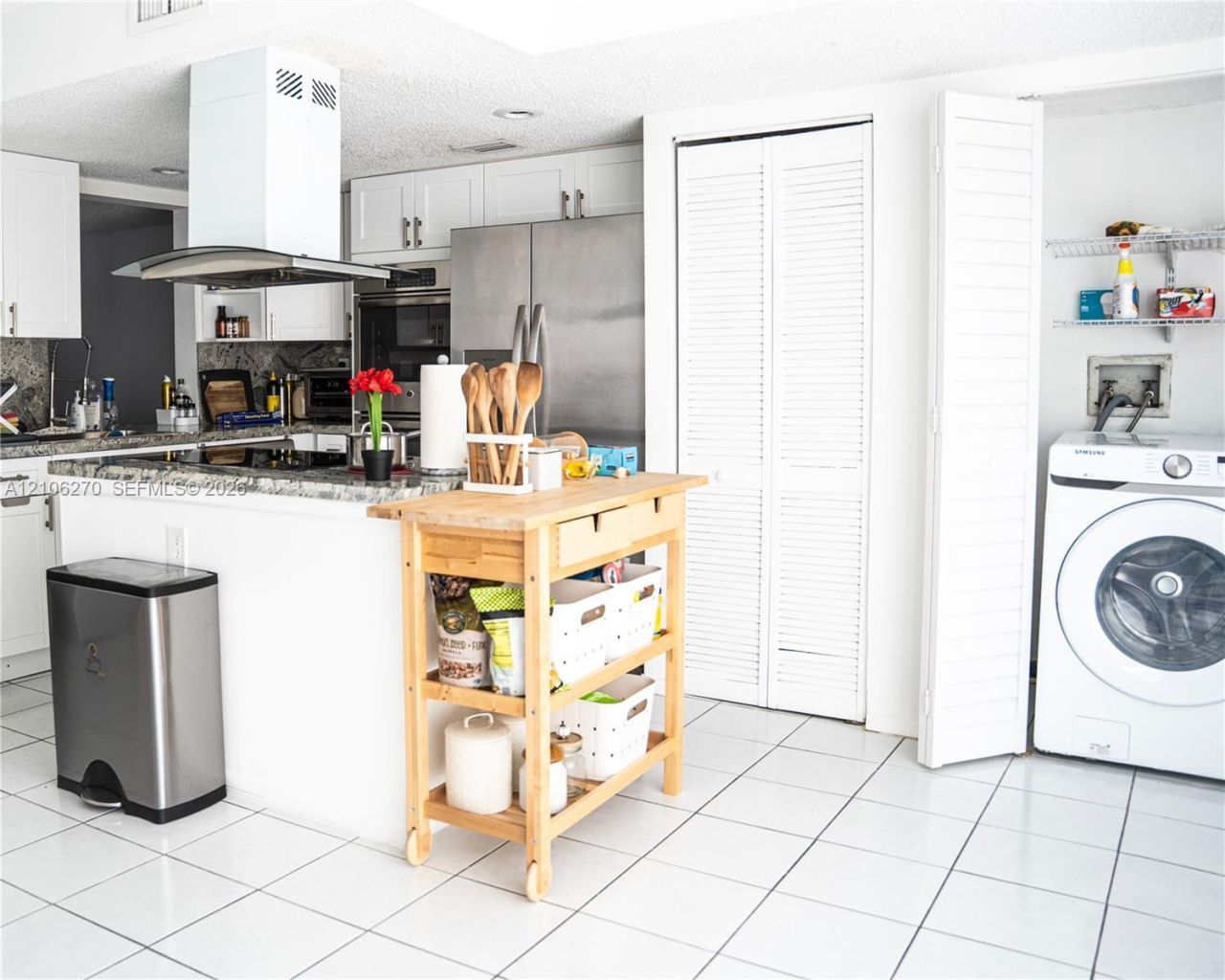 2410 NE 10th St , Unit 123, Hallandale Beach, FL 33009 Photo