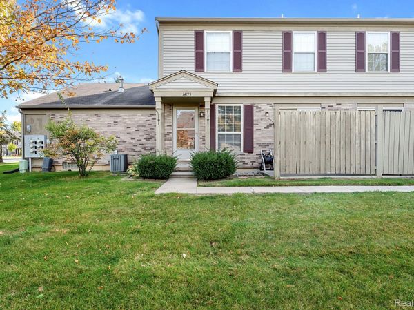 14113 Watersway Drive, Unit 58, Gibraltar, Mi 48173