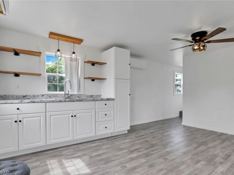 5966 Fairdale Drive, Cambridge, OH 43725 Photo 10