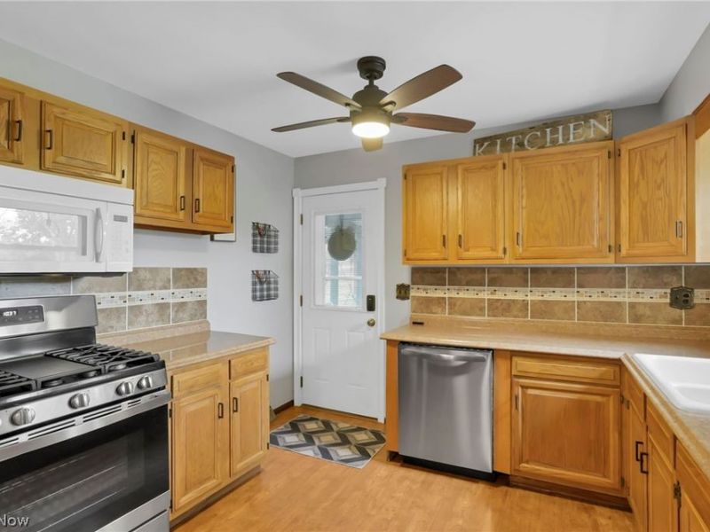 5966 Fairdale Drive, Cambridge, OH 43725 Photo 26