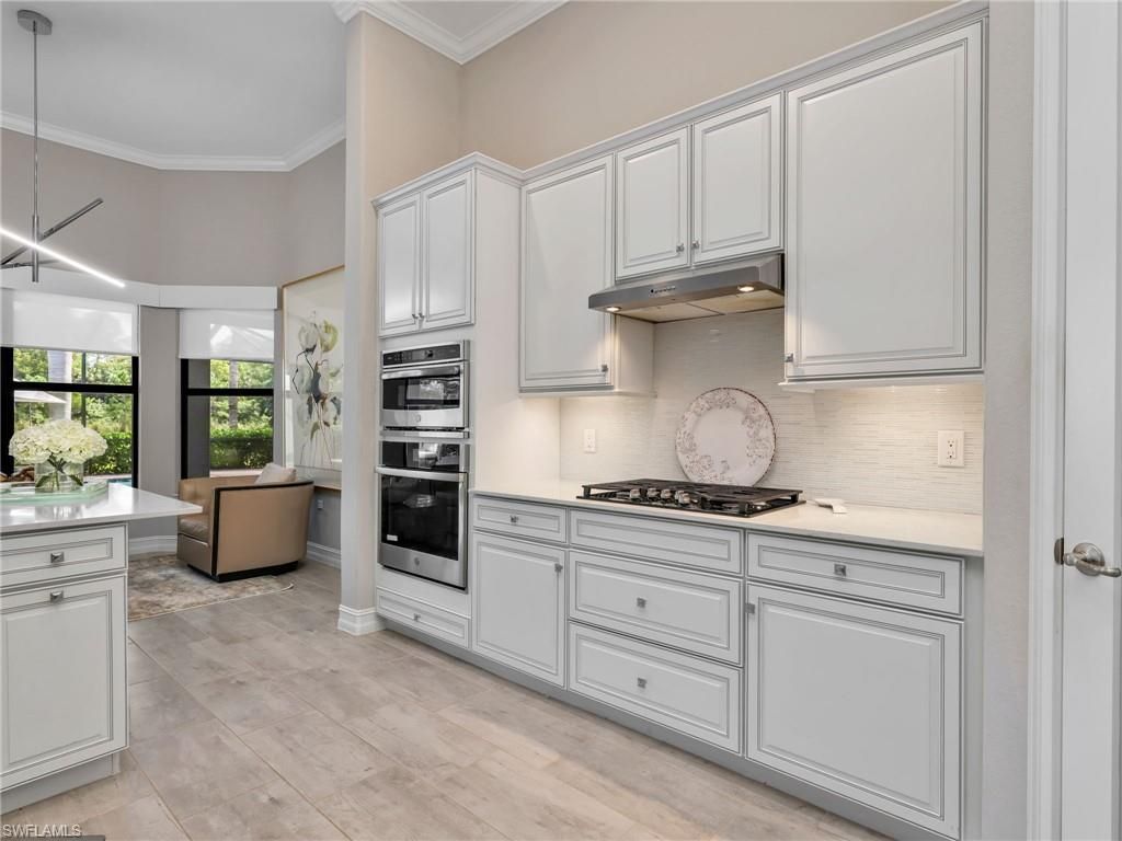 2227 Somerset Pl , Naples, FL 34120 Photo
