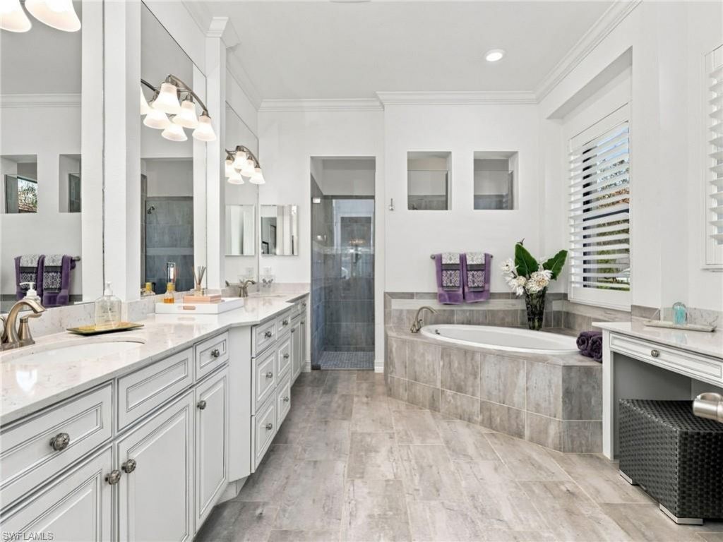 2227 Somerset Pl , Naples, FL 34120 Photo