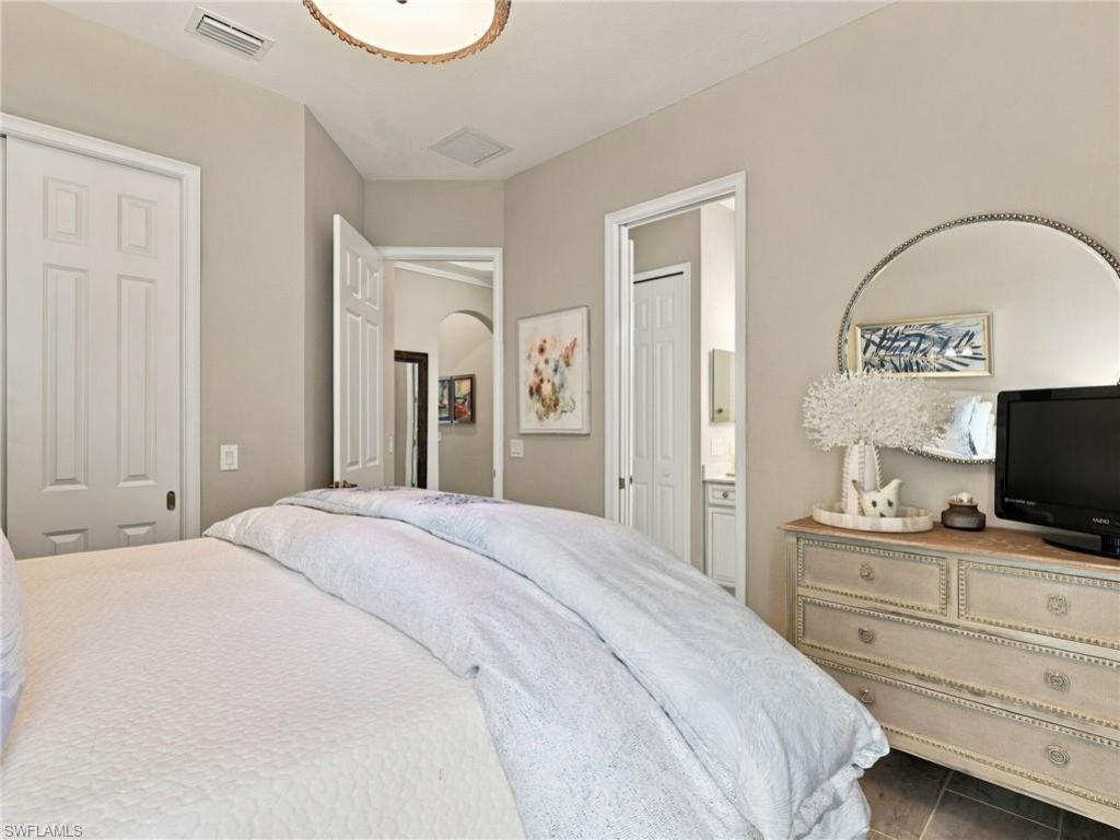 2227 Somerset Pl , Naples, FL 34120 Photo