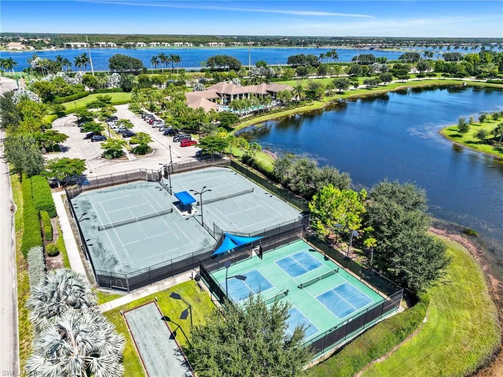 2227 Somerset Pl , Naples, FL 34120 Photo