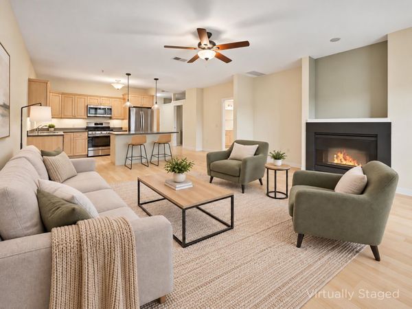 555 S Midvale Boulevard, Unit 321, Madison, WI 53711