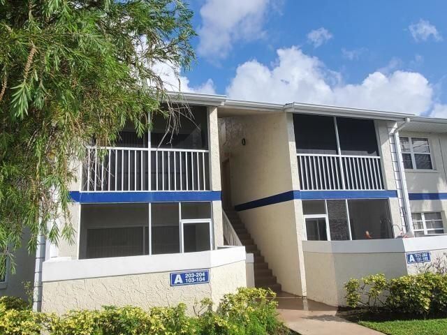 1500 SE Royal Green Circle, Unit 203, Port Saint Lucie, FL 34952 Photo