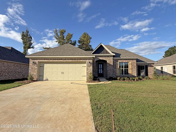 318 Brookfield Circle, Brandon, MS 39042