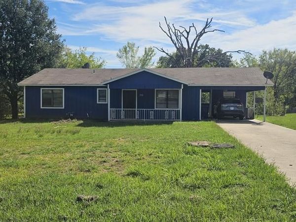 716 E High Street, Grand Saline, TX 75140