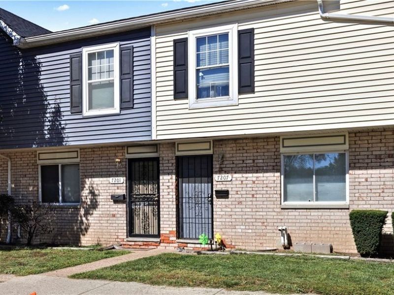 7207 Otis Court, Cleveland, OH 44104 Photo 1