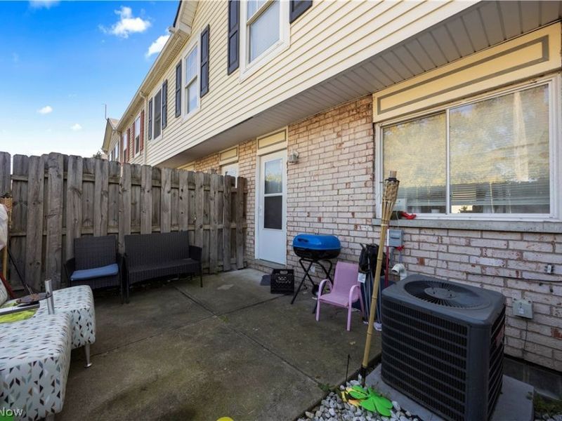 7207 Otis Court, Cleveland, OH 44104 Photo 33