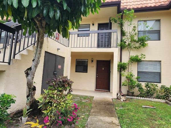 7101 GOLF COLONY Court, Unit 104, Lake Worth, FL 33467