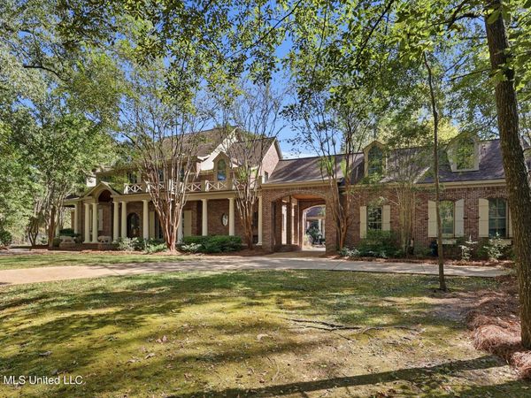 108 Little Creek Road, Ridgeland, MS 39157