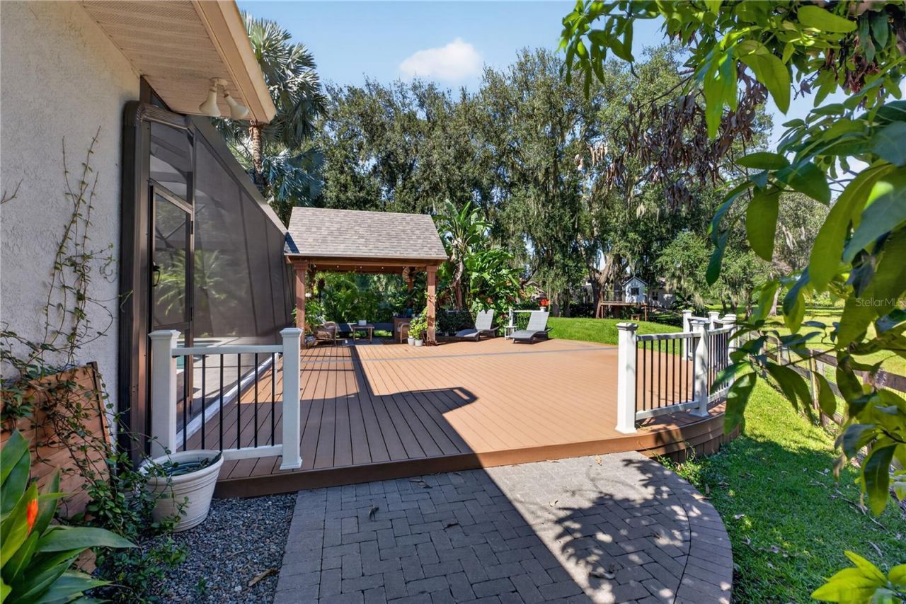 19601 Eagle Crest Drive, Lutz, FL 33549 Photo