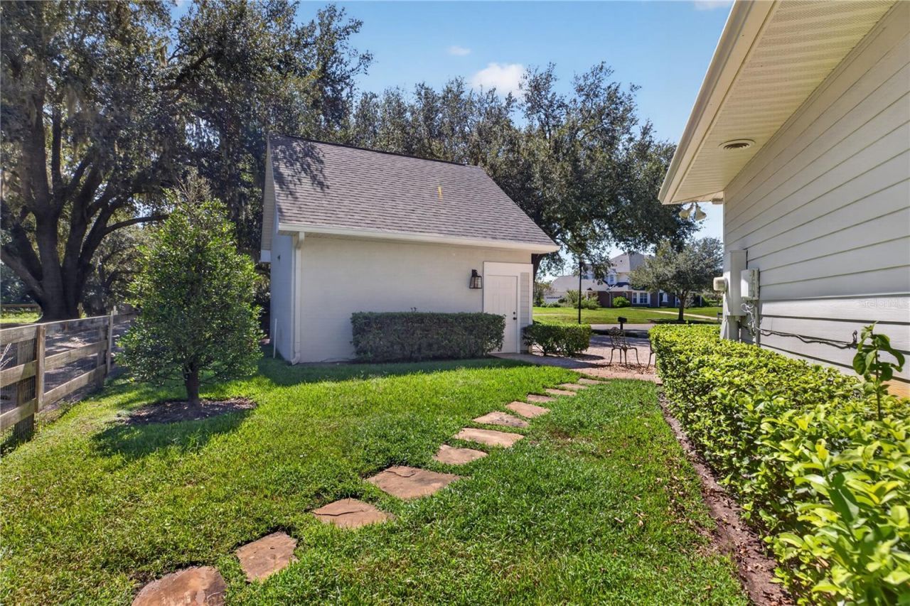 19601 Eagle Crest Drive, Lutz, FL 33549 Photo