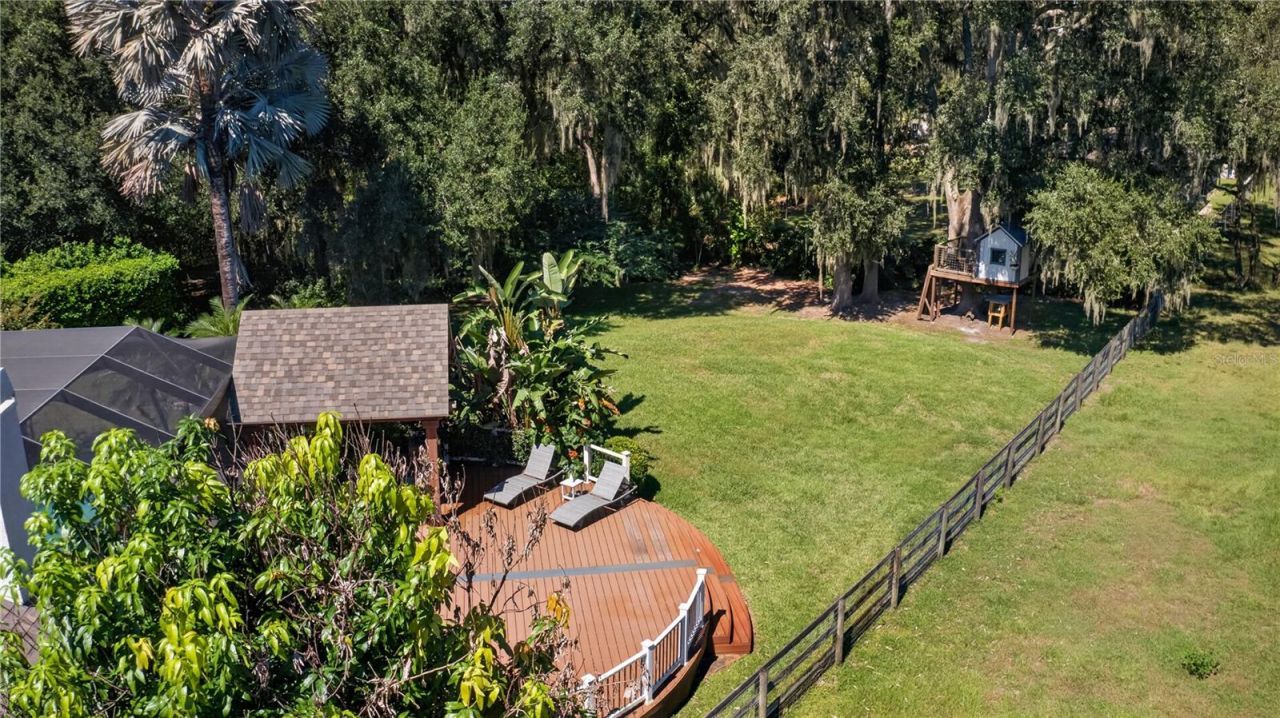 19601 Eagle Crest Drive, Lutz, FL 33549 Photo