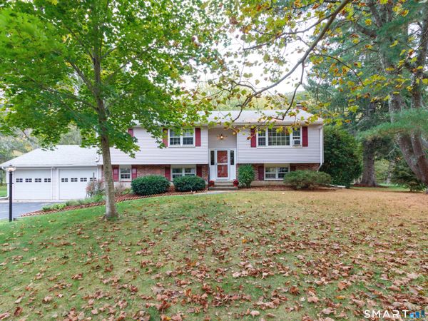 55 Russo , Guilford, CT 06437