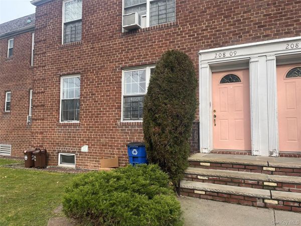 208-09 41 Avenue , Unit 1, Bayside, NY 11361