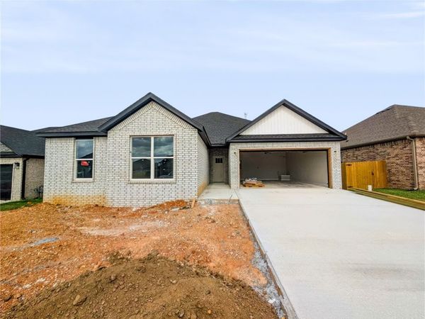 6604 SW High Meadow Boulevard, Bentonville, AR 72713
