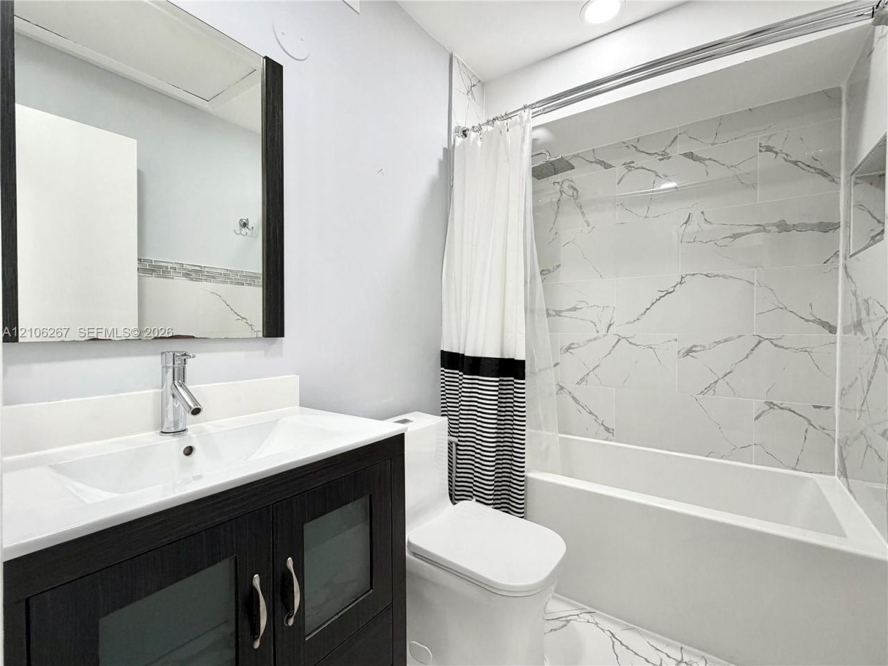 783 NW 91st Ter , Plantation, FL 33324 Photo