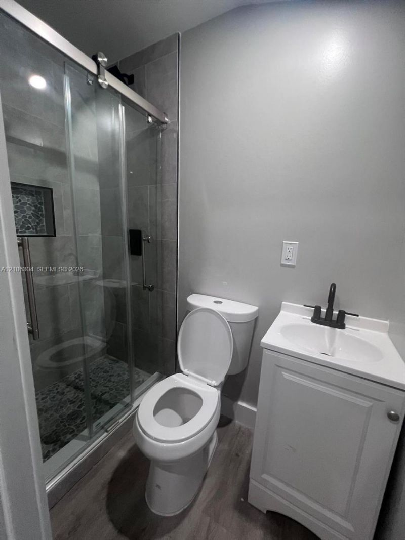 245 NW 117th St, Miami, FL 33168 Photo