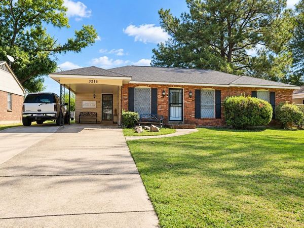 3216 S GOODLETT DR S, Memphis, TN 38118