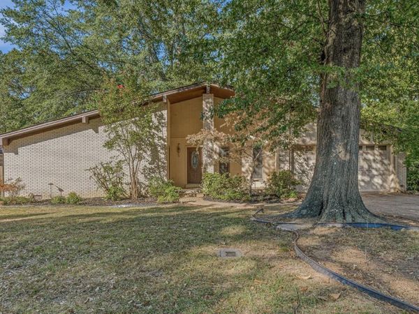 2221 Indian Trails Street, Jonesboro, AR 72401